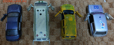4 модели машин 1:43  с 1 руб - SAM_8920.JPG