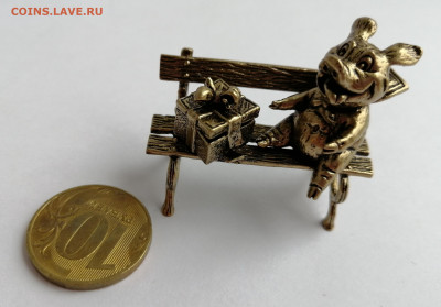 ФИГУРКА СВИНКА С ПОДАРКОМ ЛАТУНЬ - IMG_20201023_124725