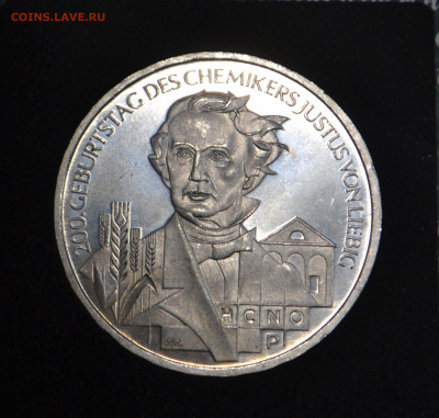 10 евро 2003 Германия с 200 до 20.03 в 22:25 - 10 евро р