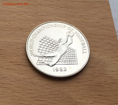 Ямайка 1$ доллар 1982 Чемпионат мира по футболу Вратарь - IMG_3370.JPG