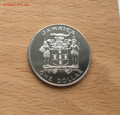Ямайка 1$ доллар 1982 Чемпионат мира по футболу Вратарь - IMG_3373.JPG