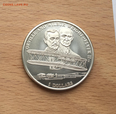 Крона Шайба Либерия 5$ долларов 2000 Братья Райт самолет - IMG_3392.JPG