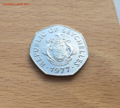 Сейшелы 5 рупий 1977 Пальма флора - IMG_3530.JPG
