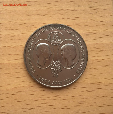 Крона Шайба Острова Святой Елены 25 пенсов 1981 Свадьба - IMG_0124.JPG