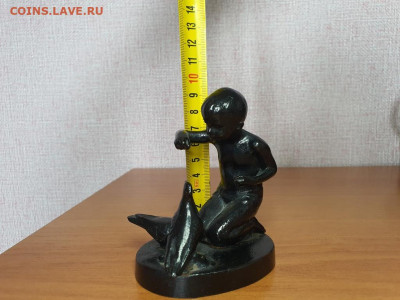 Мальчик кормит голубей. Касли,1981 год 16.04.21 22:00 МСК - 20210413_121821