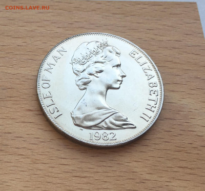 Крона Шайба Остров Мэн 1 крона 1982 Мейфлауэр корабль - IMG_4226.JPG