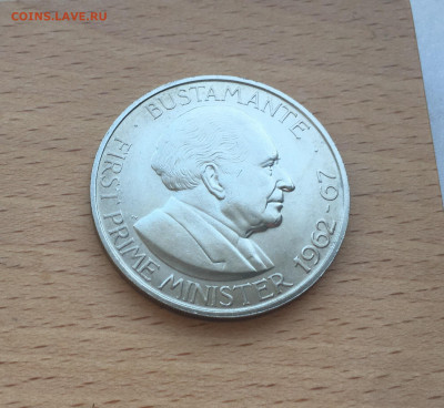 Крона Шайба Ямайка 1$ доллар 1969 Бустаманте Александр - IMG_4495.JPG