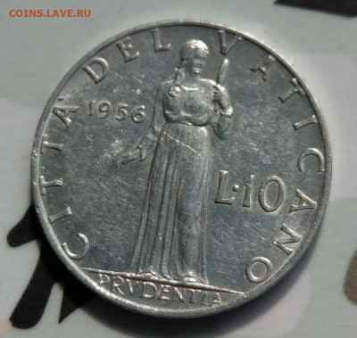 Ватикан 10 лир 1956 (тираж 80000) до 22-00 16.04 - IMAG1101_2