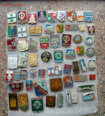Значки разные.Фикс.цена по 10р.(2) До 23.04.21 - P1070801.JPG