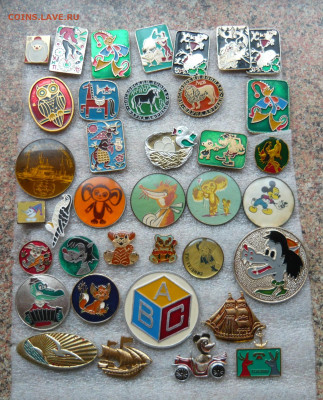 Значки разные.Фикс.цена по 25р.До 23.04.21 - P1070810.JPG