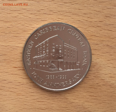 Крона Шайба Восточные Карибы 2$ доллара 1993 - IMG_4719.JPG