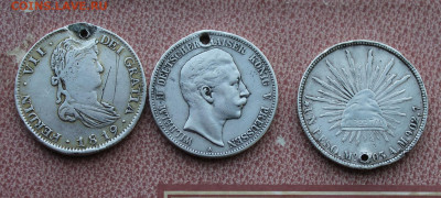 3 иностранные серебрённые монеты с дырками. Вес-81.2 - IMG_7068.JPG