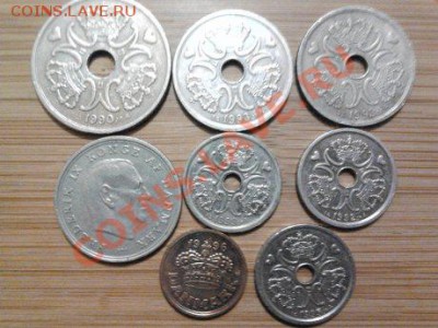 Монеты разных стран и номиналов (пополняемая). - 82 дания.