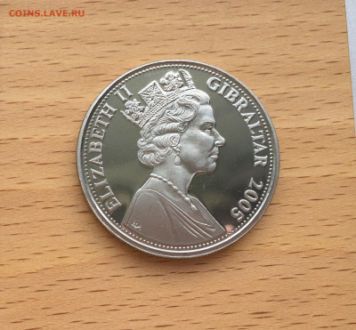 Крона Шайба Гибралтар 1 крона 2005 60 лет победы - IMG_5664.JPG