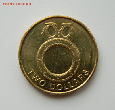 Соломоновы острова 2 доллара 2012 г. до 24.05.21 - DSCN8947.JPG