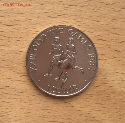 Крона Шайба Соломоновы Острова 1 доллар 1984 Атлетика - IMG_5852.JPG