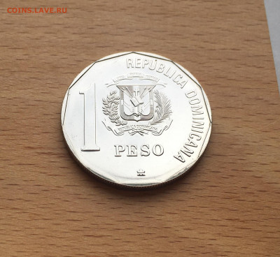 Доминикана 1 песо 1989 500 лет открытию Америки Корабль - IMG_5874.JPG