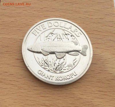 Крона Шайба Новая Зеландия 5$ долларов 2003 галаксия рыба - krona_shajba_novaja_zelandija_5_dollarov_2003_gigantskaja_galaksija_ryba_unc_fauna_tirazh_2400_sht_redkaja (4)
