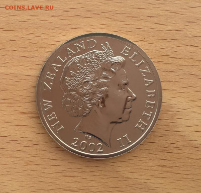 Крона Шайба Новая Зеландия 5$ долларов 2002 Дельфин Гектора - krona_shajba_novaja_zelandija_5_dollarov_2002_delfin_gektora_unc_fauna_tirazh_4000_sht_redkaja (3)