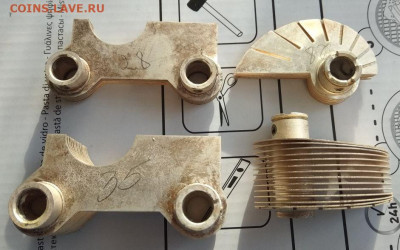 Золотые керамич. процессоры и советские детали с позолотой - конденсаторы-6