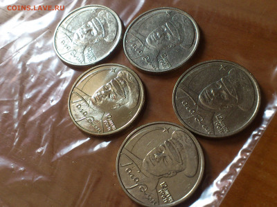 2001г. 2 рубля Гагарин ММД шт.Б соосность Гагарин UNC - 01.JPG