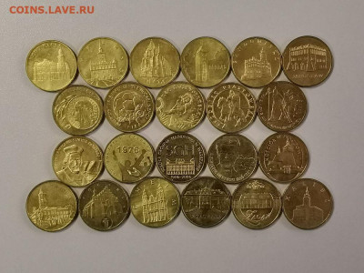 Польша 2 злотых 2006г (к-кт 22шт), до 12.06 - Польша 06г 22шт-1