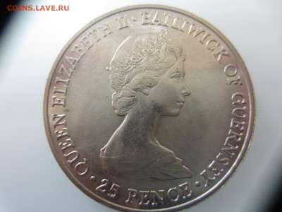 Гернси 25 пенсов 1980 "80 лет королеве-матери" до 10.06 в 22 - IMG_1499.JPG
