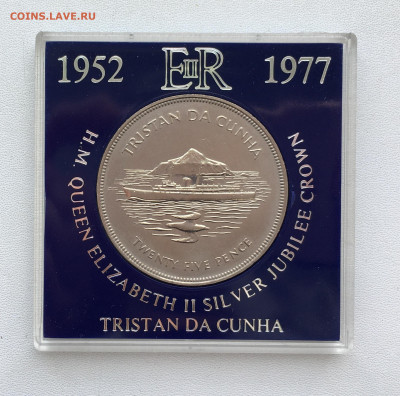 Крона Шайба Тристан-да-Кунья 25 пенсов 1977 корабль коробка - IMG_6911.JPG