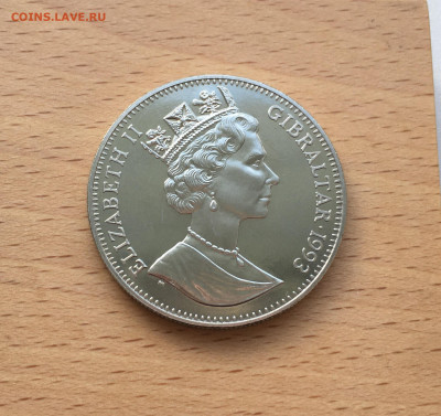 Крона Шайба Гибралтар 1 крона 1993 Зимние Олимпийские Игры - IMG_6526.JPG