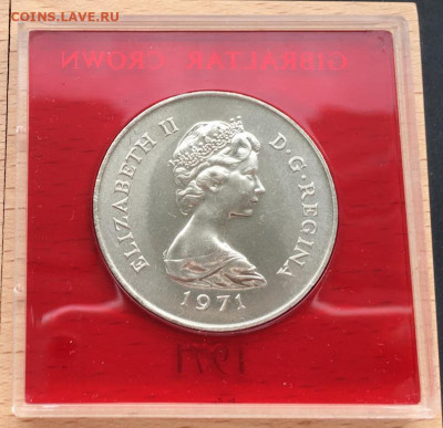 Крона Шайба Гибралтар 1 крона 1971 Обезьяна животные фауна - krona_shajba_gibraltar_1_krona_1971_obezjana_zhivotnye_fauna_pamjatnaja_korobka (1)