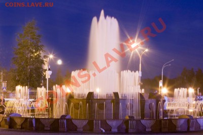 Фонтан у кинотеатра 