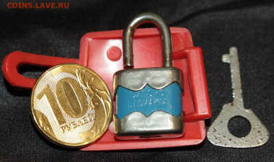 Копилка с мет.замком грибок-теремок Чехословакия до 30.06 - коп0005.JPG