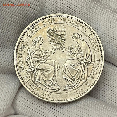 Саксония Фридрих Август II талер 1854 г. памяти короля до 05 - IMG_2059.JPG