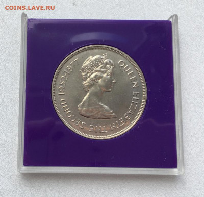 Крона Шайба Остров Святой Елены 25 пенсов 1977 черепаха - krona_shajba_ostrov_svjatoj_eleny_25_pensov_1977_gigantskaja_cherepakha_fauna_zhivotnye_pamjatnaja_korobka (1)