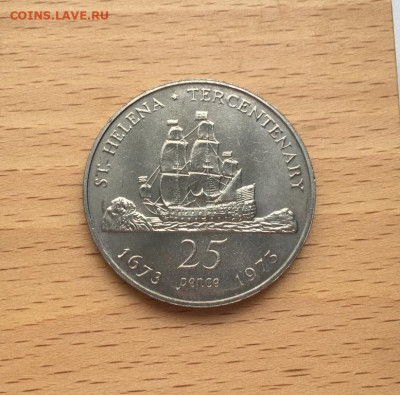 Крона Шайба Остров Святой Елены 25 пенсов 1973 Корабль - krona_shajba_ostrov_svjatoj_eleny_25_pensov_1973_korabl_parusnik_flot