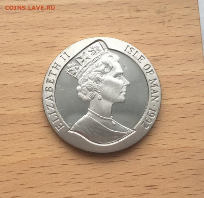 Крона Шайба Остров Мэн 1 крона 1992 ЖД путешествие Открытие - krona_shajba_ostrov_men_1_krona_1992_zhd_puteshestvie_otkrytie_ameriki_flagi_zheleznaja_doroga (1)
