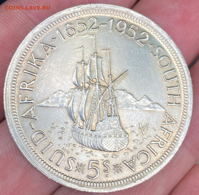 Серебренная монета? - 7B41A640-C050-49A7-AB96-F8328EC9CA90