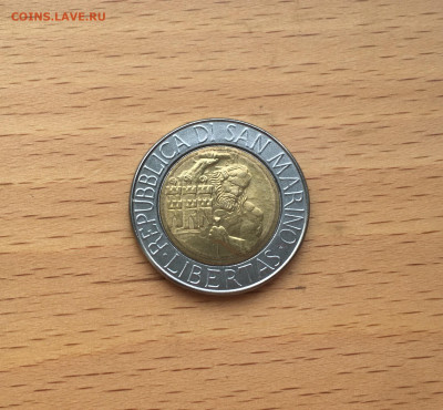 биметалл Сан Марино 500 лир 1994 Каменотёс - IMG_0106.JPG