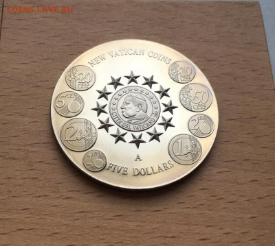 Крона Шайба Либерия 5 долларов 2004 Новые монеты Ватикана Ев - krona_shajba_liberija_5_dollarov_2004_novye_monety_vatikana_evro_evrocenty_papa_rimskij (4)