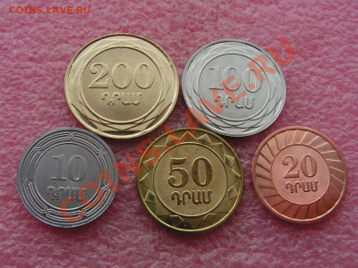 -Иностранных монет наборы- темус дополняемус - Армения 2003-2004-70р.JPG