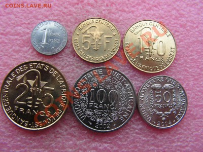 -Иностранных монет наборы- темус дополняемус - КФА Запад 1982-2009-150р (1).JPG