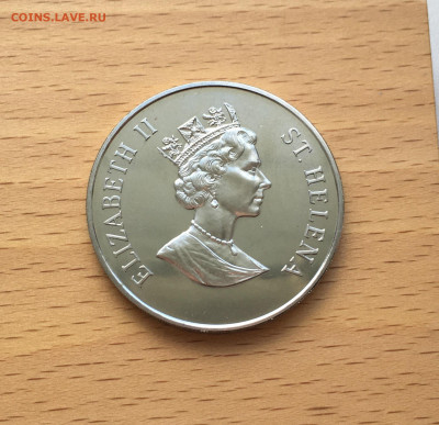 Крона Шайба Остров Святой Елены 50 пенсов 1998 Синий Кит - IMG_0284.JPG