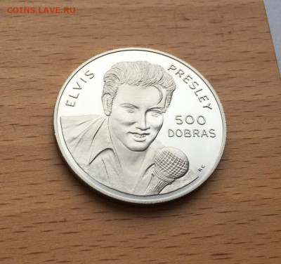 Крона Шайба Сан-Томе и Принсипи 500 добр 1993 Элвис Пресли - krona_shajba_san_tome_i_prinsipi_500_dobr_1993_elvis_presli (2)