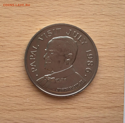 Крона Шайба Карибы Сент-Люсия 5$ долларов 1986 Папа Римский - IMG_1693.JPG