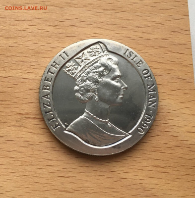 Крона Шайба Остров Мэн 1 крона 1990 марке "Чёрный пенни" - IMG_1987.JPG