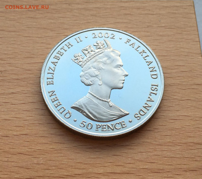Крона Шайба Фолклендские острова 50 пенсов 2002 домик - IMG_1617.JPG