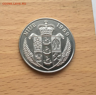 Крона Шайба Ниуэ 5$ долларов 1989 Кубок Дэвиса 1989 теннис - krona_shajba_niue_5_dollarov_1989_kubok_devisa_1989_tennis_sport (1)