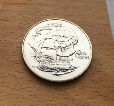 Крона Шайба Гибралтар 1 крона 1980 Горацио Нельсон корабль - IMG_1859.JPG