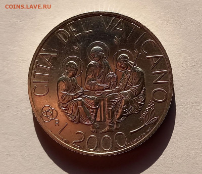 Ватикан 2 000 лир 2000 - 2. Серебро. Тираж - 60 000 шт. - 2