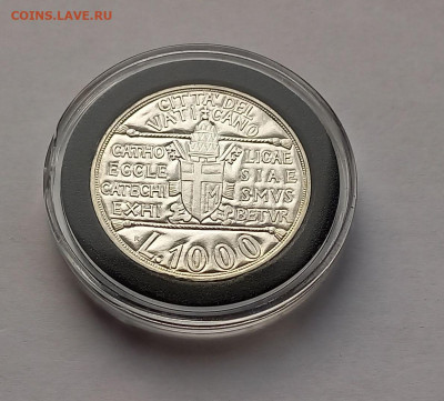 Ватикан 1000 лир 1993. Серебро. Тираж - 41 000 шт. - 9